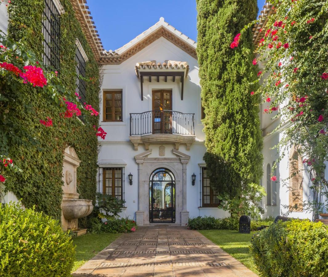 מאלגה Cubo'S Mountain Bayview Luxury Villa מראה חיצוני תמונה