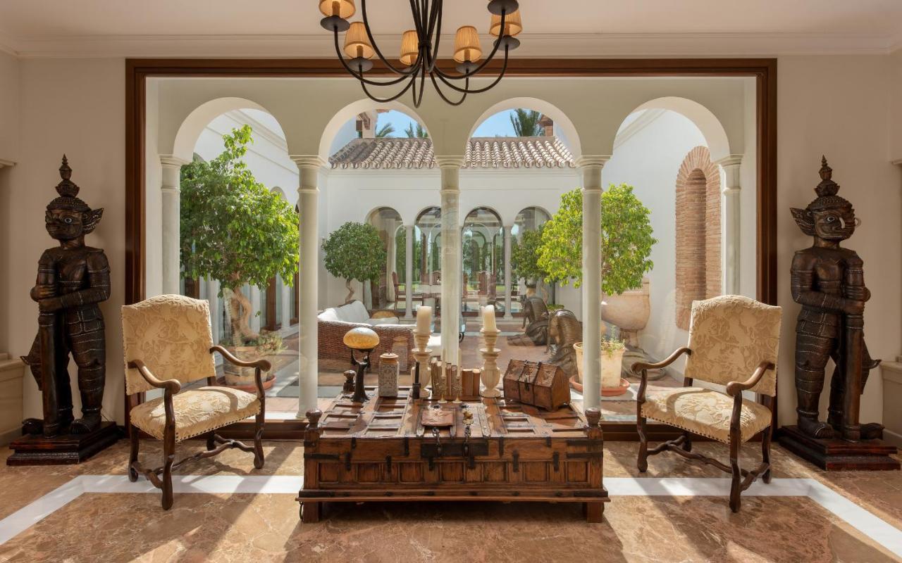מאלגה Cubo'S Mountain Bayview Luxury Villa מראה חיצוני תמונה