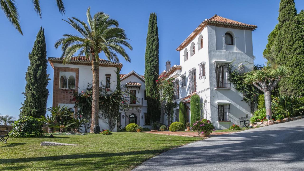 מאלגה Cubo'S Mountain Bayview Luxury Villa מראה חיצוני תמונה
